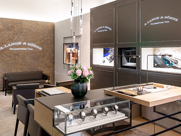 Saxon watchmaker opens first boutique in Switzerland