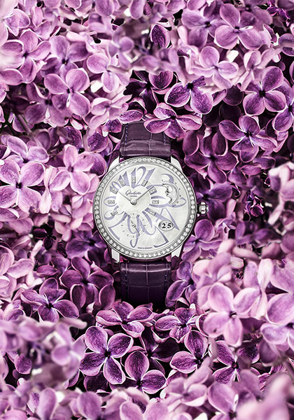 A declaration of love in lilac 
