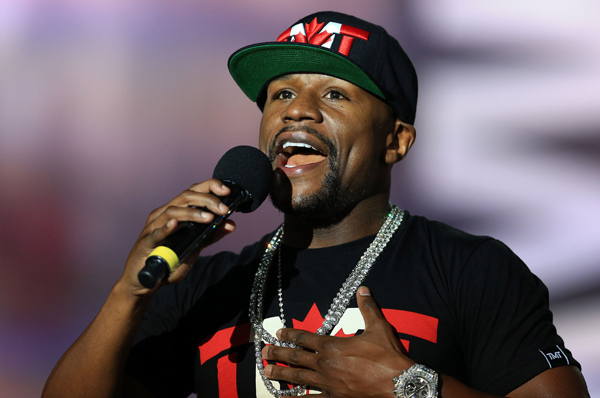 Floyd Mayweather returns to the ring