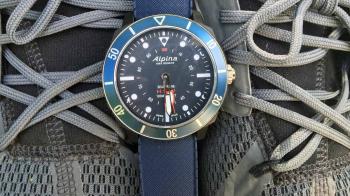 Demystifying the smartwatch - Alpina Seastrong