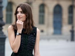 Video. Proud to be late - Chaumet