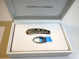 A new competition every day - Win this Hysek keyring