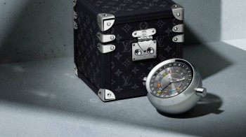 Trunk Table clock - Louis Vuitton