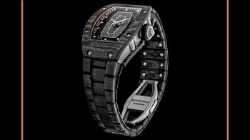 New bracelet in carbon TPT® - Richard Mille