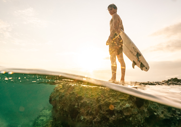 Summer Surfing with the Bulgari Aluminium Capri Editions