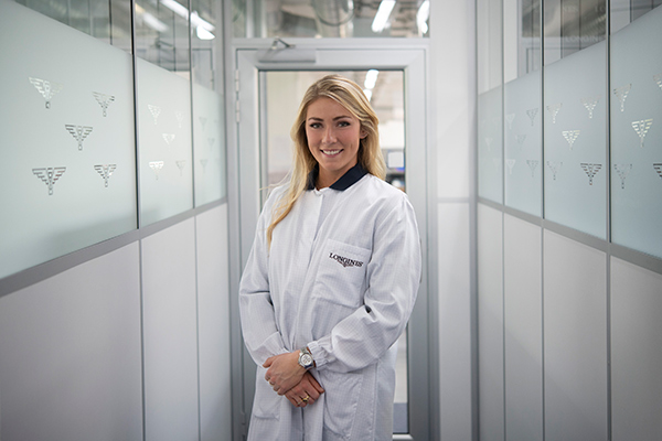 Mikaela Shiffrin visits the headquarters in Saint-Imier
