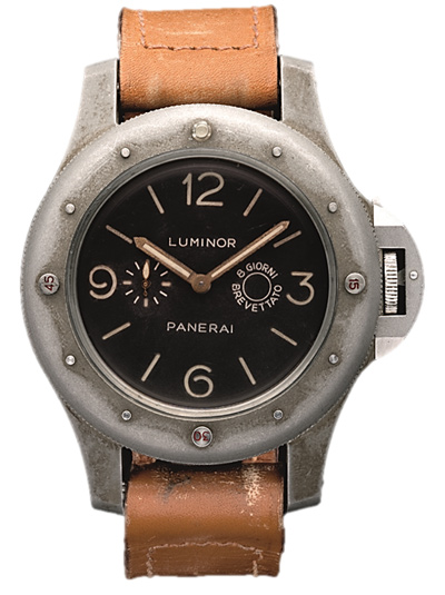 Back in Time: Panerai « Submersible »
