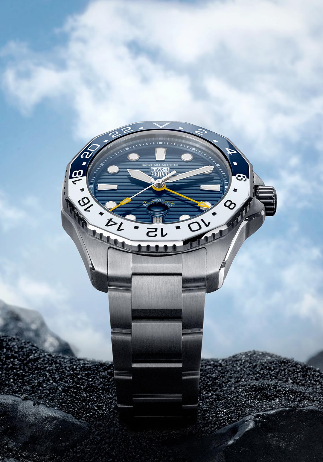 Introduction on the Aquaracer Professional 300 GMT 