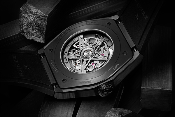 Defy Classic Black Ceramic