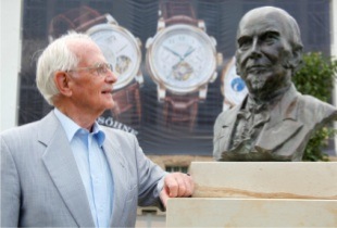 A. Lange & Söhne_328641_1
