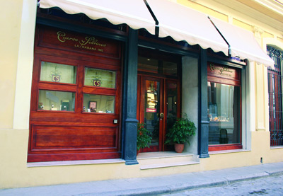 Cuervo y Sobrinos_326760_0