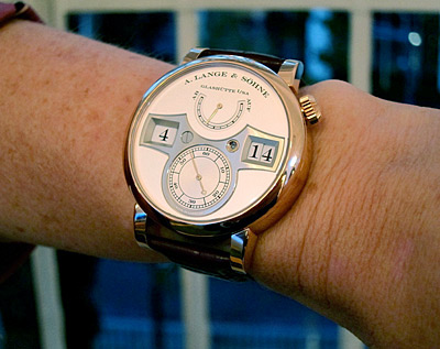 A. Lange & Söhne_329569_2