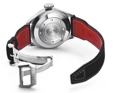 IWC_332736_3