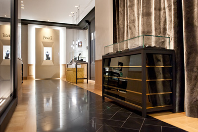 Piaget_332704_2