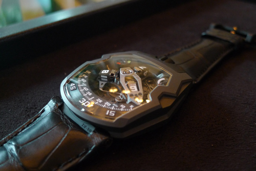 Urwerk_334055_1