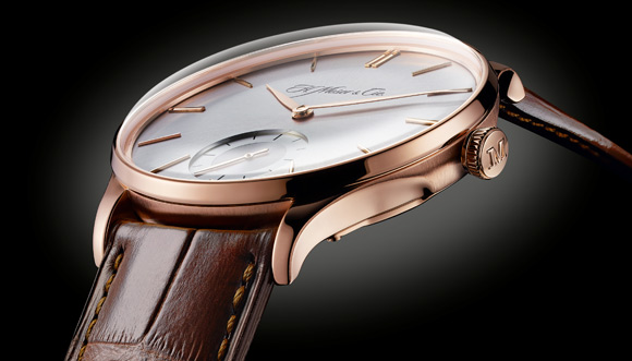 H-Moser-Venturer-Small-Seconds_2327-0400 