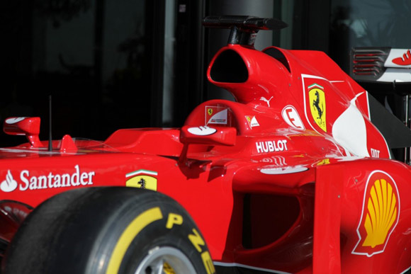 Hublot-Ferrari_F1-2014