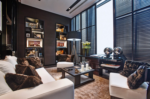 Boutique In Dubai Reopens