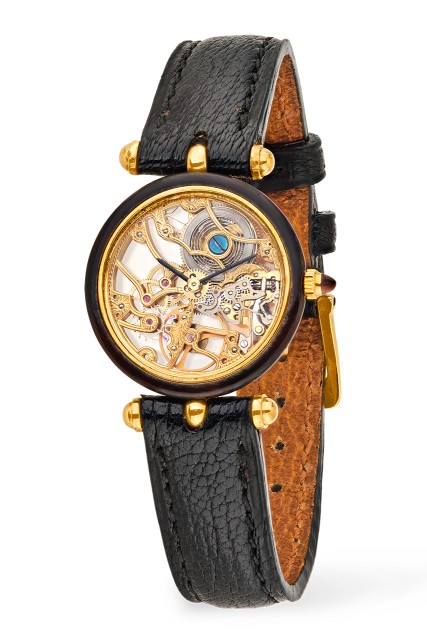 Van Cleef & Arpels アートブック　展覧会　腕時計 100 Enchanted Years of Van Cleef & Arpels | Worldtempus
