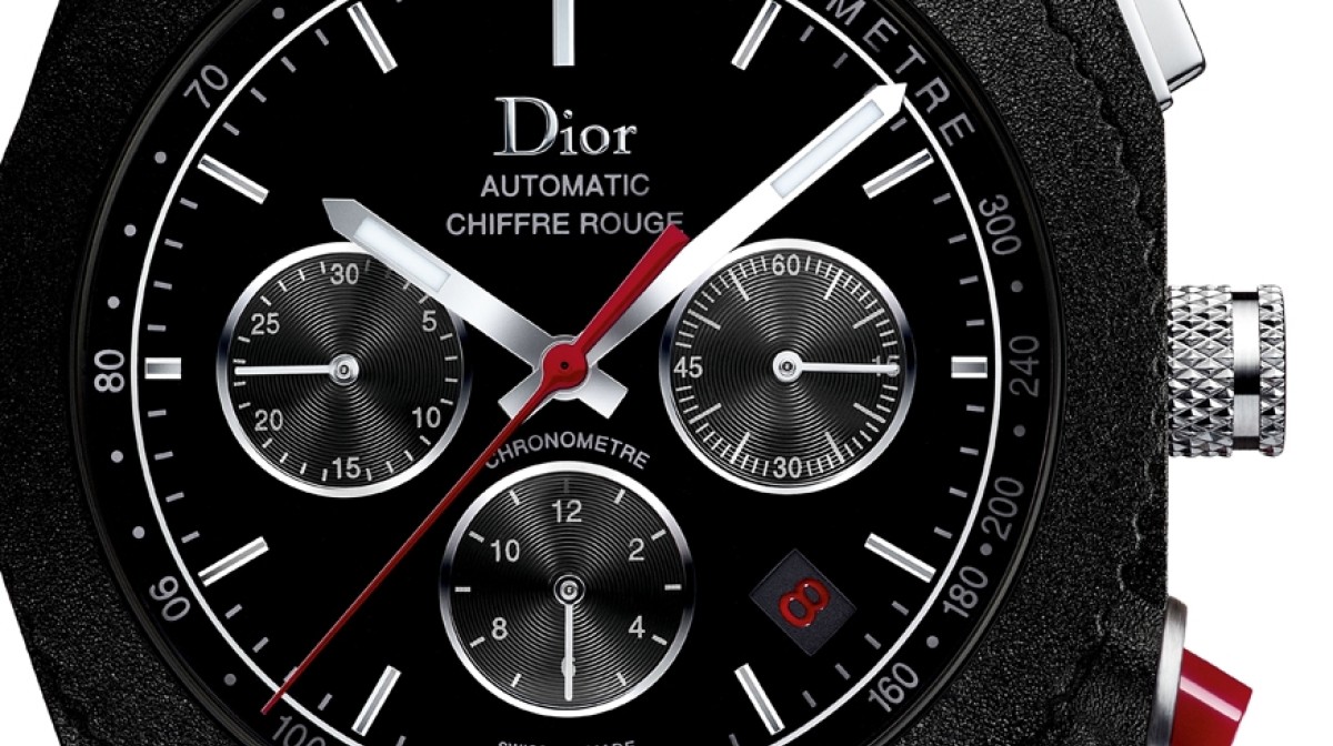 Chiffre Rouge A05 | Worldtempus
