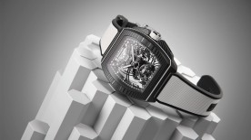 Flying Tourbillon Grande Date © Bianchet 