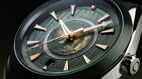 Moonwatch © Omega