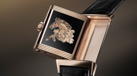 The Reverso Tribute Enamel ‘Horse’ © Jaeger-LeCoultre