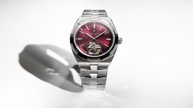 Overseas Tourbillon © Vacheron Constantin
