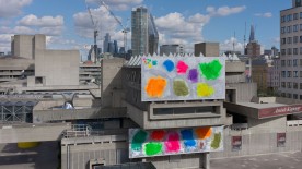 September by Renée Levi, displayed on a façade for an Exposition in London © Courtesy of the artist and Audemars Piguet