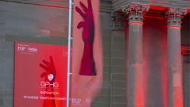 Logo du Grand Prix d'Horlogerie de Genève sur la façade du Musée d'Art et d'Histoire © GPHG