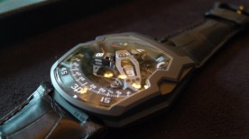 Viewing Time Differently - Urwerk