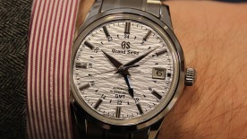 The Travel Watch is Flying Back Home - Around the World
