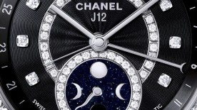 J12: High-Tech Haute Couture - Chanel