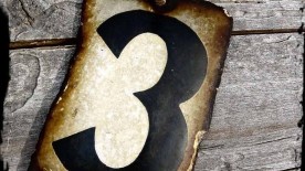 The usefulness of the number 3 - Knowledge of time