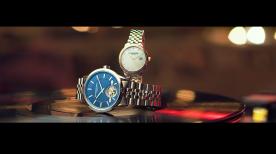 Christmas is Coming - Raymond Weil