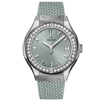 Rendering Classic Fusion Sage Green Diamonds © Hublot