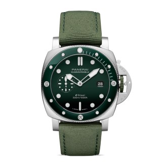 Submersible QuarantaQuattro eSteelTM Verde Smeraldo