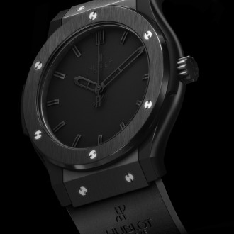 Classic All Black