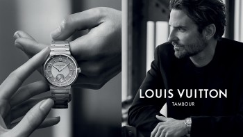 Bradley Cooper wears the Tambour © Louis Vuitton 