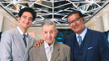 The three generations reunited © Jacob & Co. 