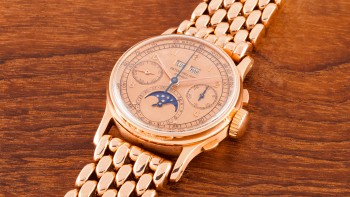 The Oak Collection Exhibiton Patek Philippe ref. 1518R (1948) rose and bracelet OAK car bracelet Gay Frères © Patek Philippe