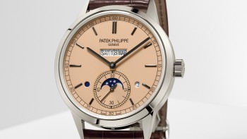 5236P In-Line Perpetual Calendar © Patek Philippe