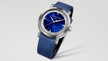 Escale Platinum Guilloché and Grand Feu Enamel Dial © Louis Vuitton 