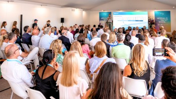 Conferences and round-table discussions addressing key themes that are shaping the future of the yachting industry ©Richard Mille