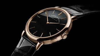 The new SAXONIA THIN versions in 750 HONEYGOLD © A. Lange & Söhne 