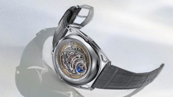 ©De Bethune