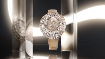 Reine de Naples Crazy Flower © Breguet