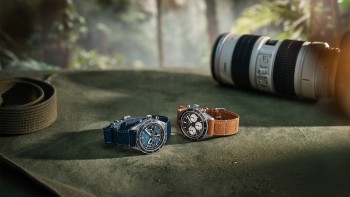Gallet Multichron Pilot in black and in blue