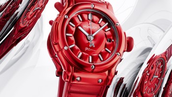 Classic Fusion Balloon Dog by Jeff Koons Red © Hublot