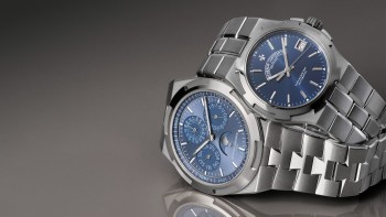 Overseas Perpetual Calendar Ultra-Thin Azure Dial © Vacheron Constantin